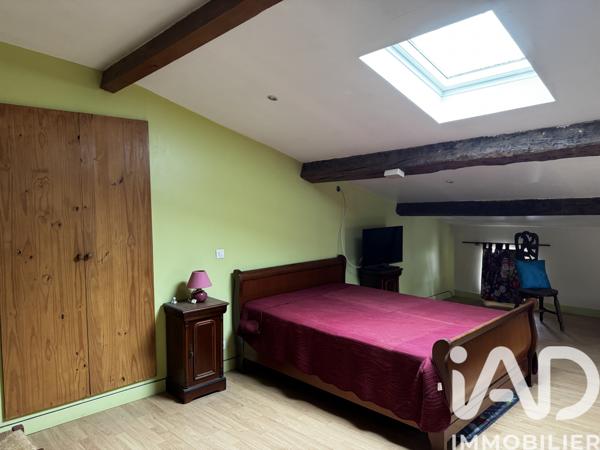 Maison à vendre 4 pièces 116 m² Saint-Bonnet-sur-Gironde