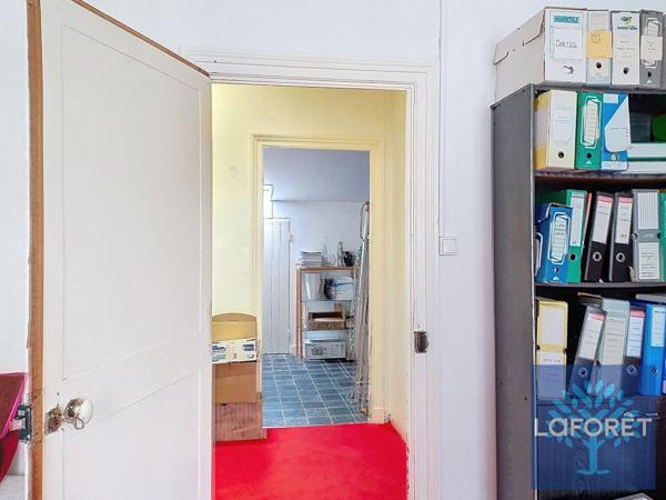 Achat fonds de commerce La Roche-sur-Yon - 139 m² - 63 425 €