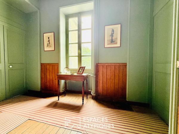 Maison de maître et dépendances dans un écrin de nature préservé