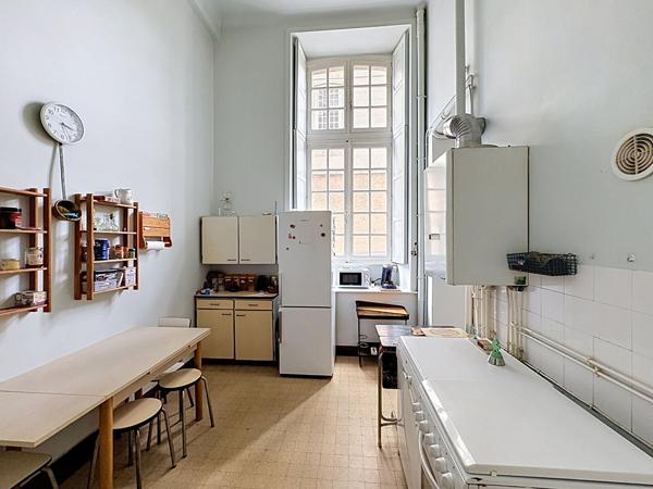 Appartement T4 de caractère avec grands volumes au coeur de Saint-Malo Intra-Muros