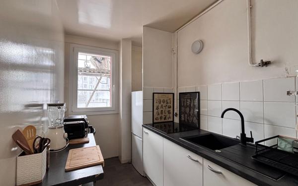 Appartement à vendre    1 pièce • 31 m2 Saint-Maur-des-Fossés