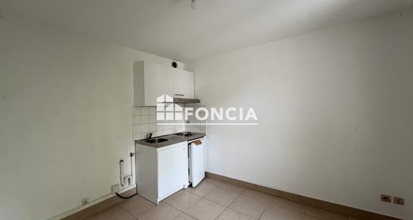 Location Appartement 2 pièces 48.74 m² - Rouen 76000