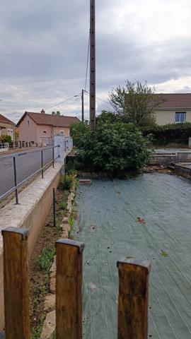 Terrain constructible Montceau Les Mines 640 m2