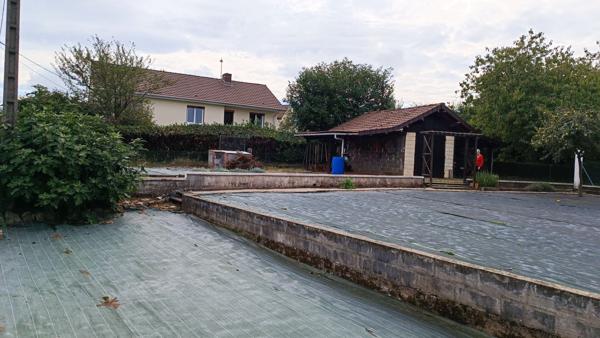 Terrain constructible Montceau Les Mines 640 m2