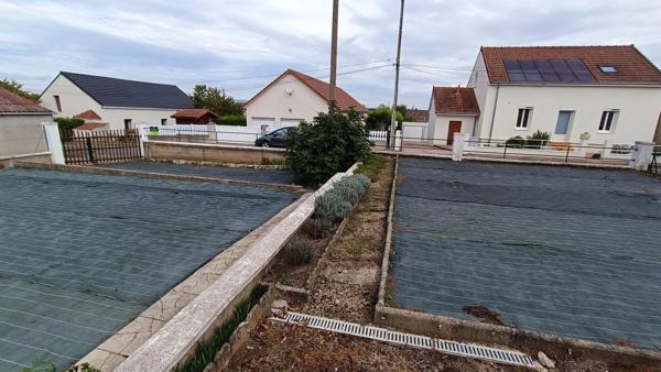 Terrain constructible Montceau Les Mines 640 m2