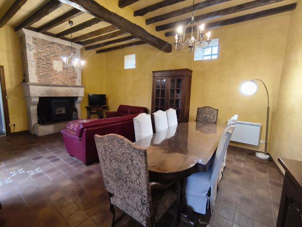 Location Maison 6 pièces 173 m2 à Charsonville