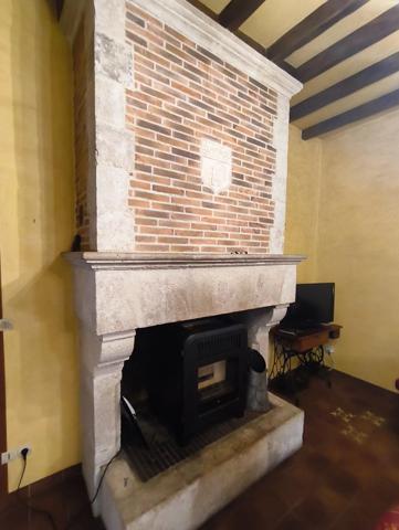 Location Maison 6 pièces 173 m2 à Charsonville