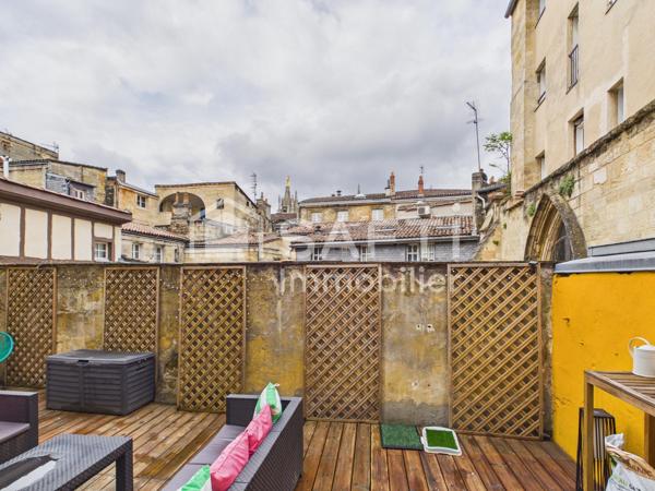 Élégant appartement de caractère – 146 m² – Bordeaux centre
