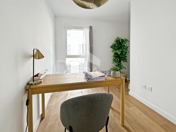 À vendre, duplex T5 de 130 m², avec terrasse et garage, 13006