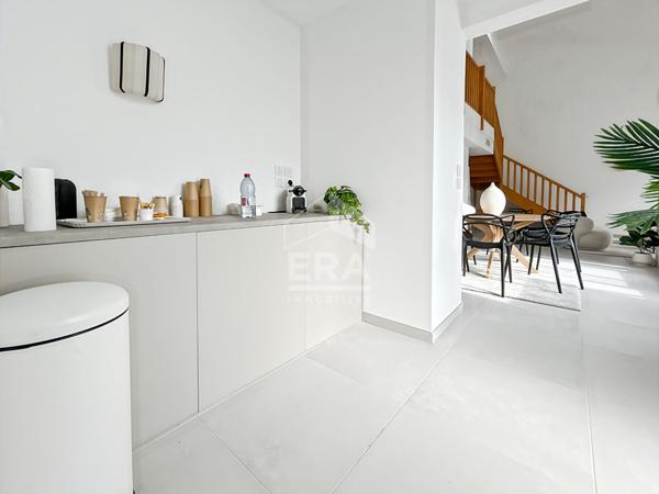 À vendre, duplex T5 de 130 m², avec terrasse et garage, 13006