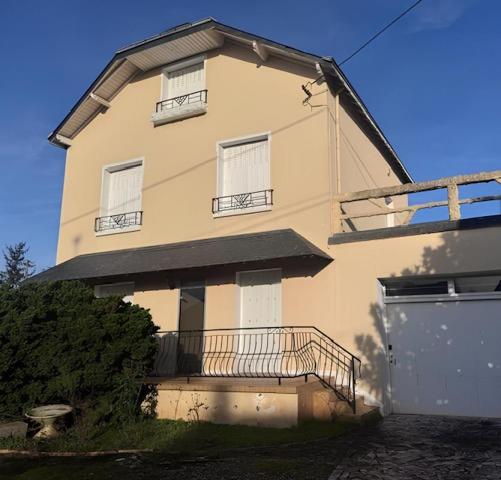 BELLE MAISON DES ANNEES 30