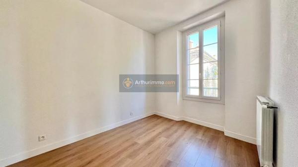 Location Appartement 2 pièces 45 m2 à Fréjus