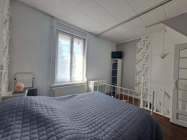 NOUVEAUTE et en EXCLUSIVITE, située à RONCHIN, secteur le petit Ronchin, vous serez séduit par cette charmante maison…