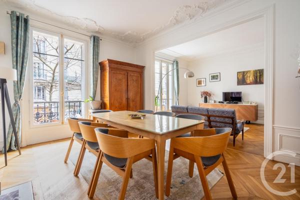 Appartement F5 à vendre  5 pièces - 119,49 m2 PARIS - 75011