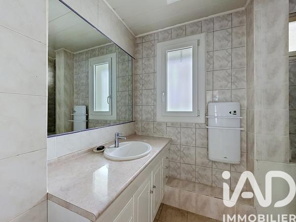 Appartement à vendre 4 pièces 59,82 m² Gières