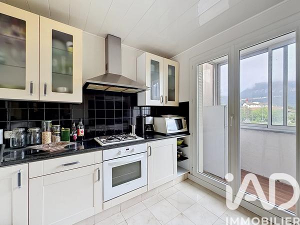 Appartement à vendre 4 pièces 59,82 m² Gières