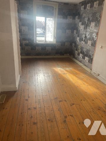ANZIN (59410) – Maison de ville avec fort potentiel – Idéal primo-accédant ou investisseur