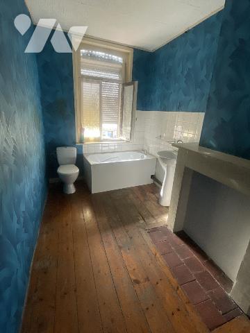 ANZIN (59410) – Maison de ville avec fort potentiel – Idéal primo-accédant ou investisseur