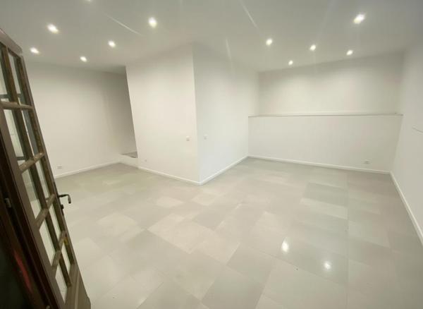 Villa traditionnelle 5 pièces 130m2 Garage et logement independant