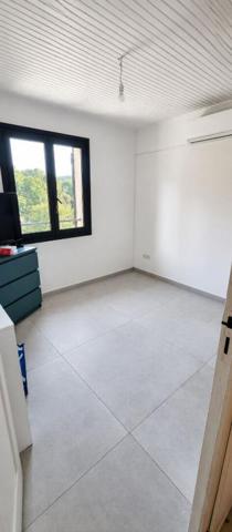 Villa traditionnelle 5 pièces 130m2 Garage et logement independant