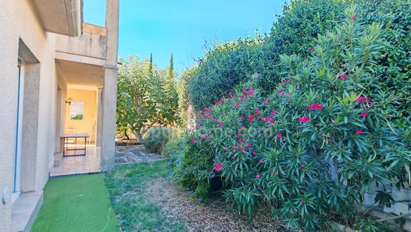 Appartement à vendre de 88 m² en Rez-de-jardin avec grandes terrasses à Bouzigues – Étang de Thau