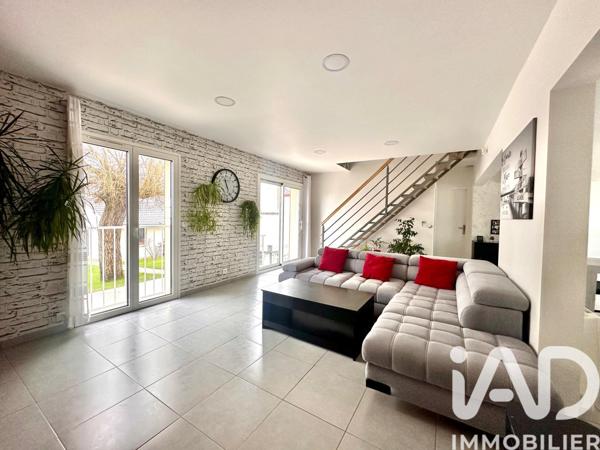 Maison à vendre 7 pièces 155 m² La Ville-du-Bois