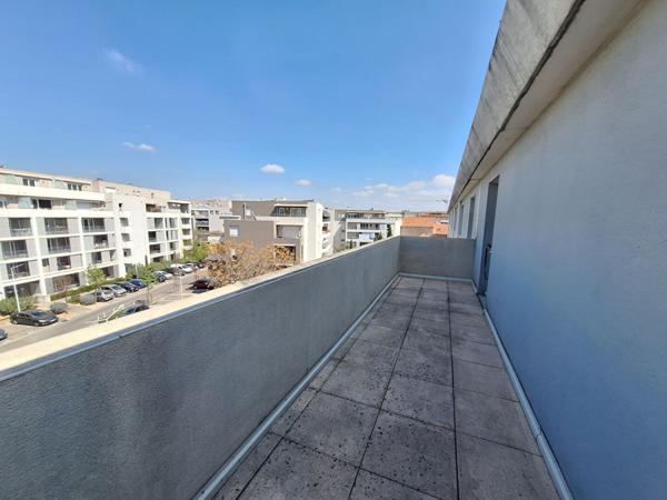 Appartement Avignon 3 pièces 51.65 m² balcon proche remparts - Aucun travaux à prévoir