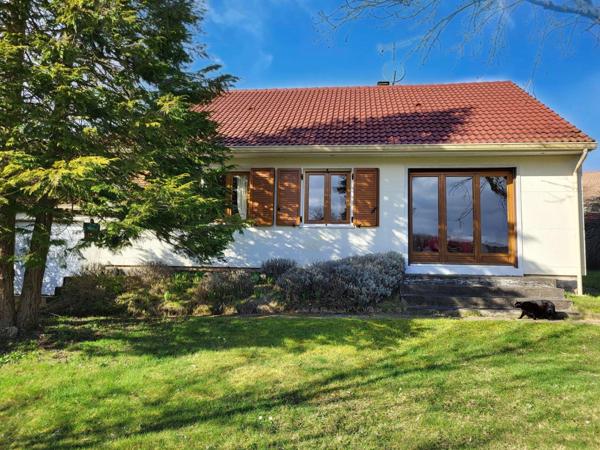 Secteur du ROUSSAY , maison 5 pièces au calme