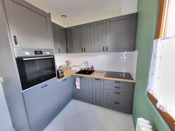 Secteur du ROUSSAY , maison 5 pièces au calme