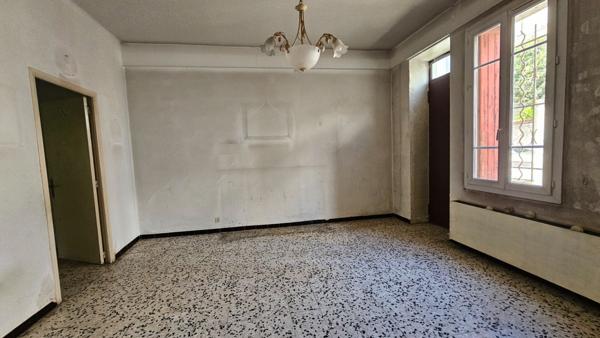 Maison Nimes 6 pièce(s) 146.33 m2