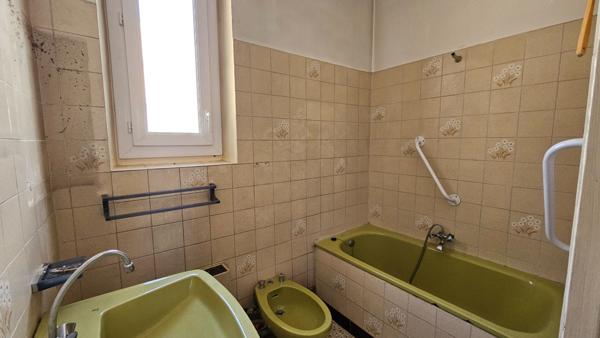 Maison Nimes 6 pièce(s) 146.33 m2