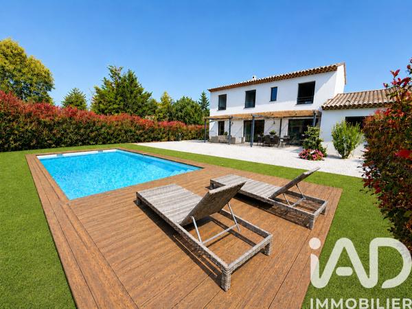 Maison à vendre 4 pièces 140 m² Montauroux