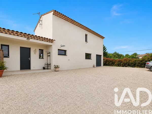Maison à vendre 4 pièces 140 m² Montauroux