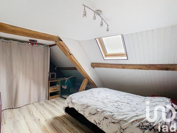 Maison 9 pièces de 240 m² à Sézanne (51120)