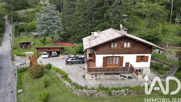 Maison à vendre 5 pièces 172 m² Saint-Martin-Vésubie