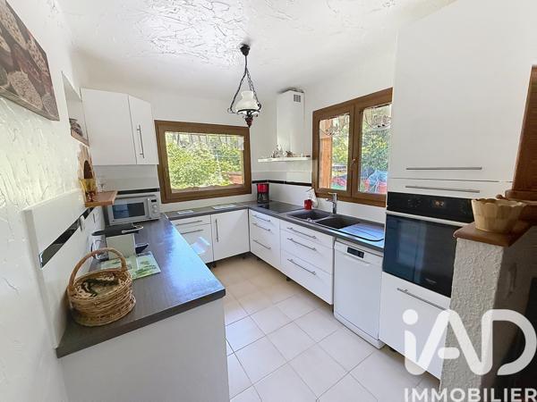 Maison à vendre 5 pièces 172 m² Saint-Martin-Vésubie