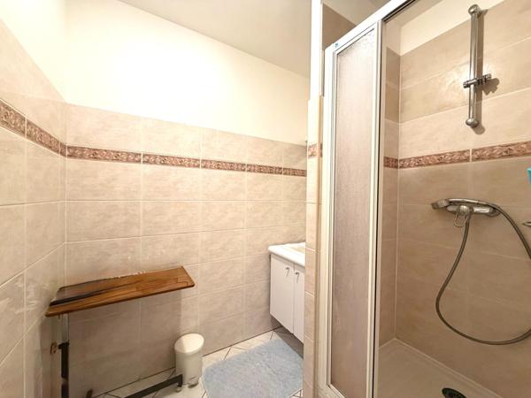 Appartement 3 chambres de 135m², garage et balcon