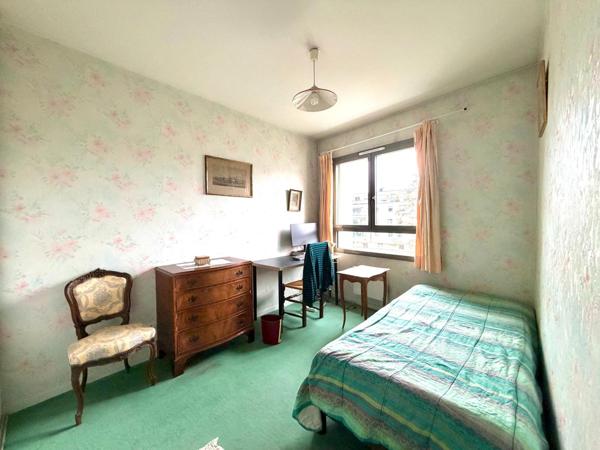 Appartement 3 chambres de 135m², garage et balcon