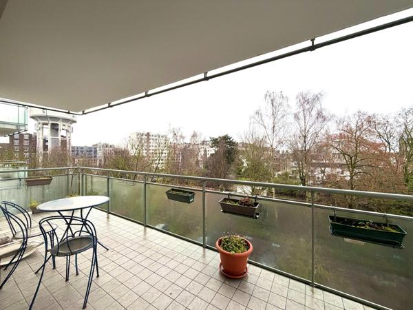 Appartement 3 chambres de 135m², garage et balcon