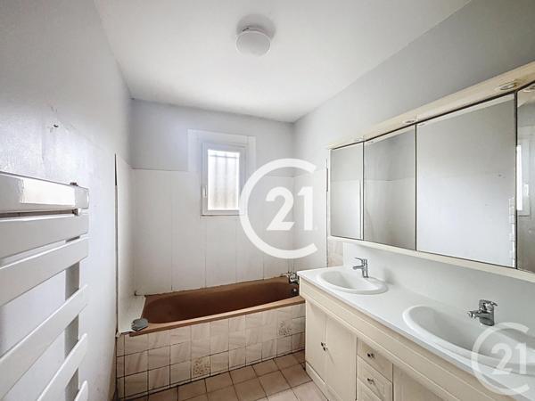 Maison à vendre  4 pièces - 101,50 m2 BOUTIERS ST TROJAN - 16