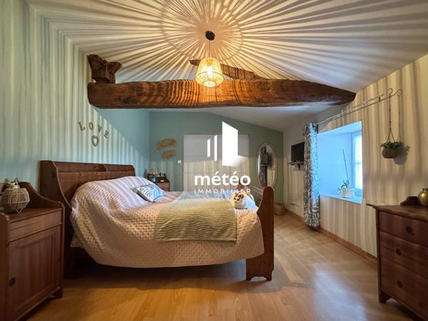 Maison en pierre de 226m² Luçon 5 chambres