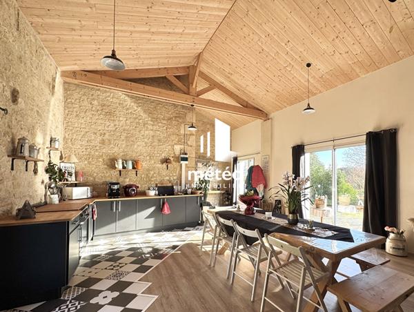 Maison en pierre de 226m² Luçon 5 chambres