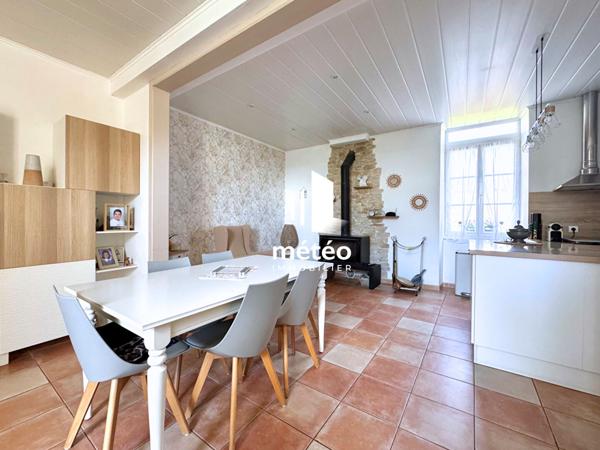 Maison en pierre de 226m² Luçon 5 chambres
