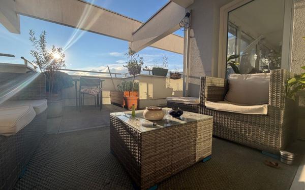 Appartement à vendre    3 pièces • 76 m2 Meylan