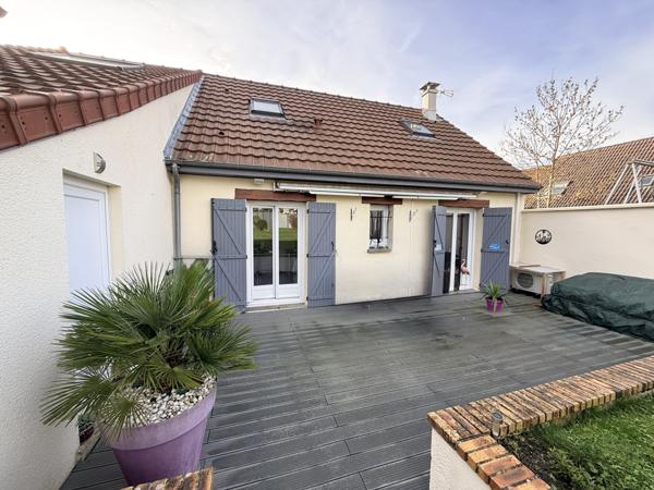 Coulommiers (77120) Pavillon rénové avec garage et jardin