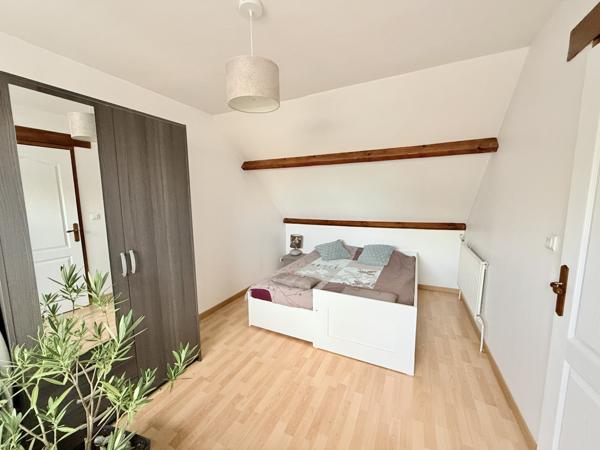 Coulommiers (77120) Pavillon rénové avec garage et jardin