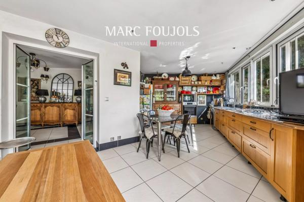 Suresnes : Maison familiale de 200 m² avec exterieurs et vues sur Paris