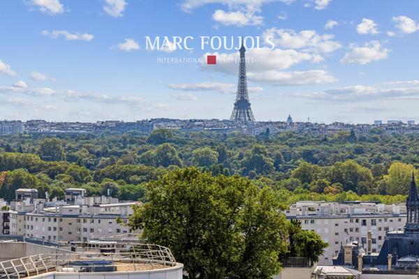 Suresnes : Maison familiale de 200 m² avec exterieurs et vues sur Paris