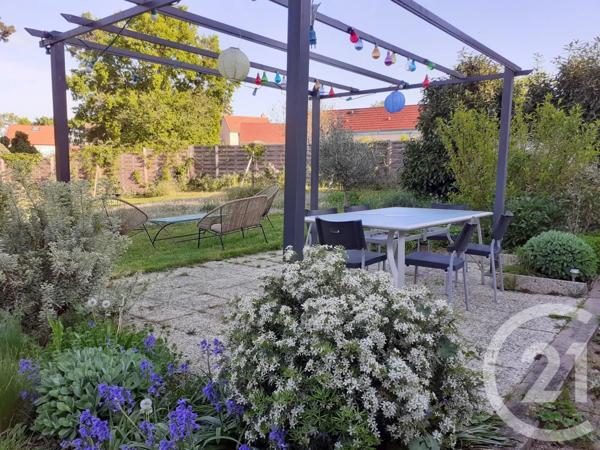 Maison à vendre  4 pièces - 122 m 2   MOULINS  - 03