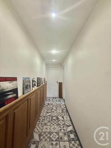 Maison à vendre  4 pièces - 122 m 2   MOULINS  - 03